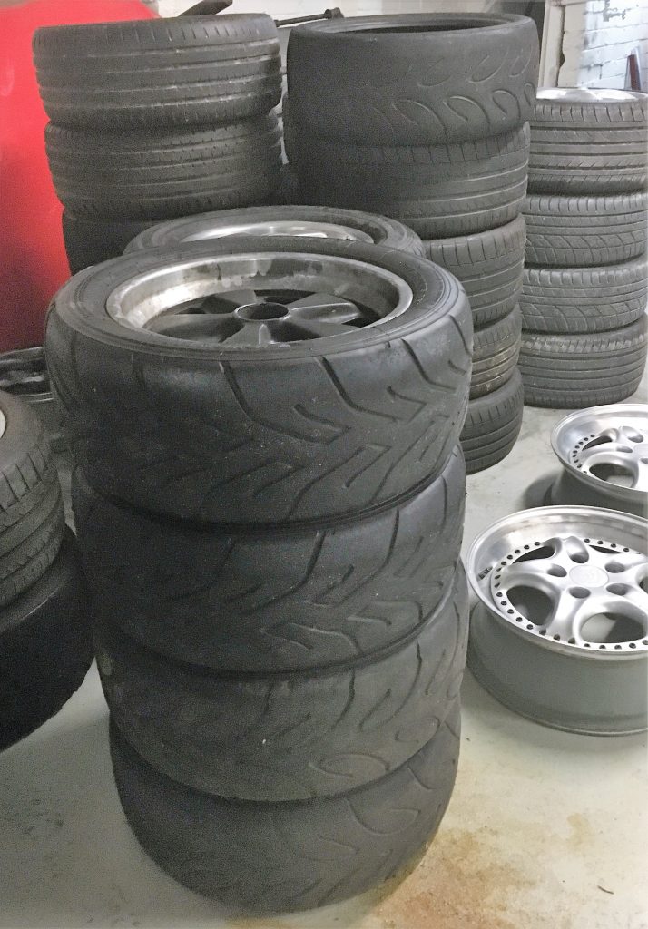 race tyres